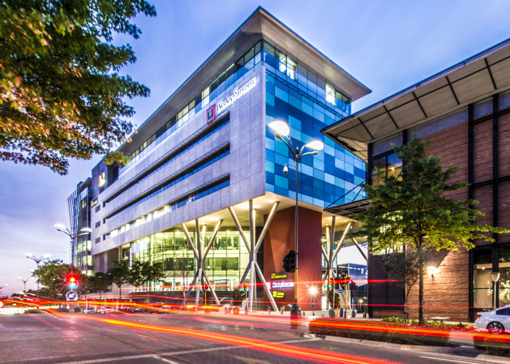 mixed use, new urbanism spaces at melrose arch